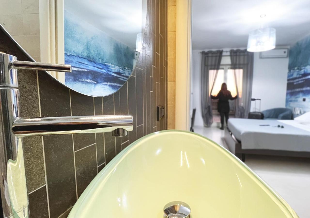 Skyline Hotel Civitavecchia Luaran gambar