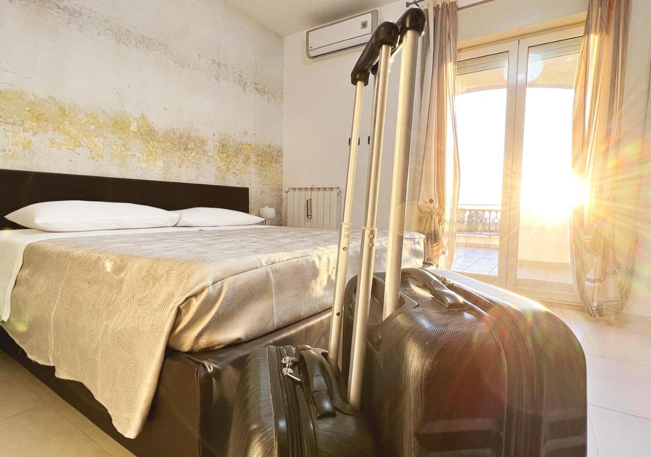 Skyline Hotel Civitavecchia Luaran gambar